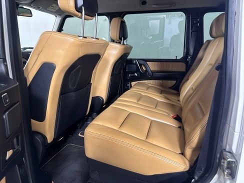 Used 2016 Mercedes-Benz G 550 image 12