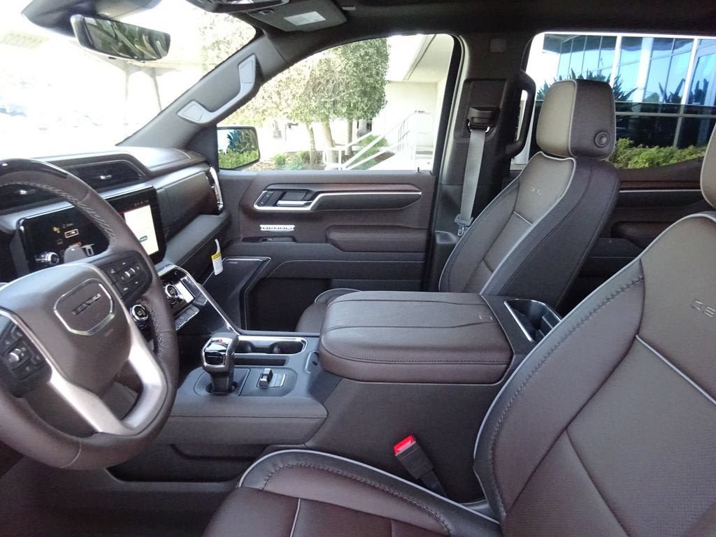 New 2026 GMC Sierra 1500 Denali w/ Technology Package AWD/4WD image 14