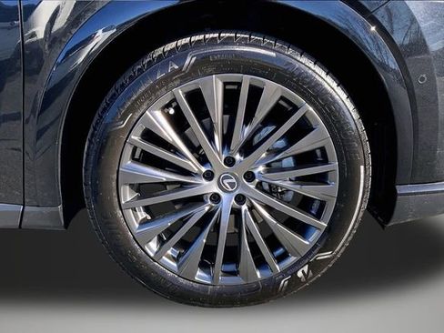 Used 2024 Lexus RX 350 AWD w/ Convenience Package image 8