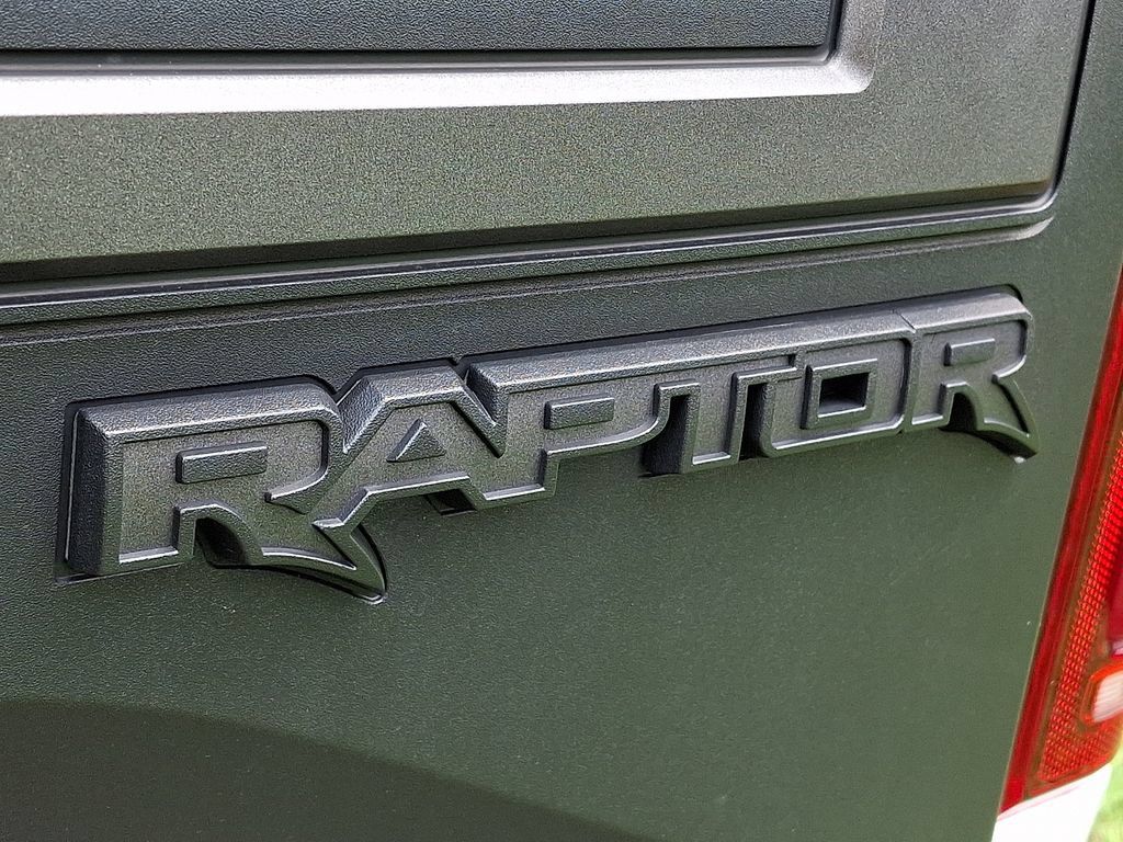 Used 2019 Ford F150 Raptor w/ Equipment Group 802A Luxury AWD/4WD image 39