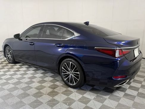 Used 2022 Lexus ES 350 w/ Premium Package FWD image 4