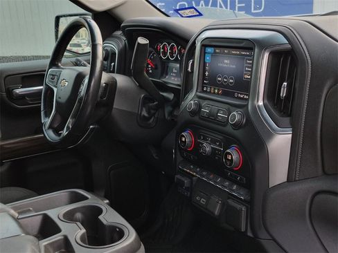 Used 2020 Chevrolet Silverado 1500 LT w/ Texas Edition image 11