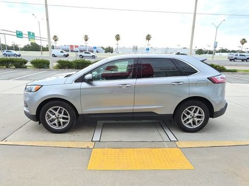 Used 2024 Ford Edge SEL AWD/4WD image 7