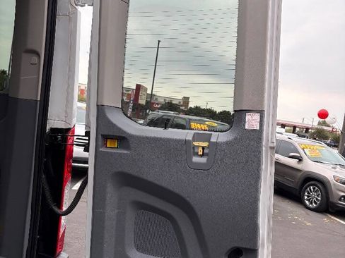 Used 2019 Ford Transit 150 XLT image 37