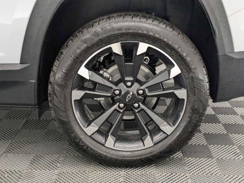 New 2026 Chevrolet Equinox RS w/ Convenience Package III AWD/4WD image 14