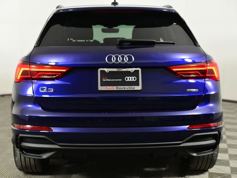 Certified 2025 Audi Q3 2.0T Premium w/ Convenience Package image 8