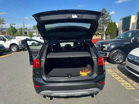 Used 2018 BMW X1 xDrive28i AWD/4WD image 25