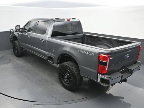 Used 2026 Ford F250 Lariat w/ Tremor Off-Road Package AWD/4WD image 34