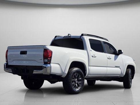 Used 2023 Toyota Tacoma SR5 RWD image 22