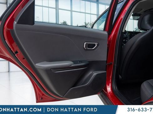 Used 2025 Kia K4 FWD image 18