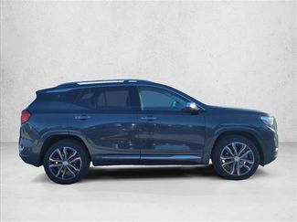 Used 2019 GMC Terrain Denali w/ Advanced Safety Package AWD/4WD video 4