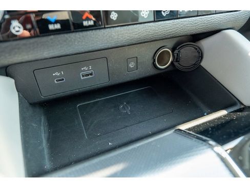 Used 2024 Mitsubishi Outlander SEL AWD/4WD image 29