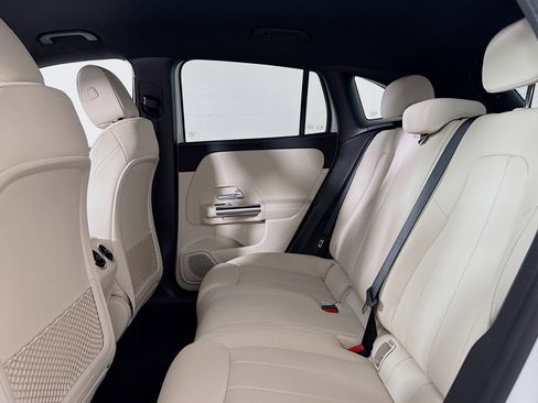 Certified 2026 Mercedes-Benz GLA 250 image 9