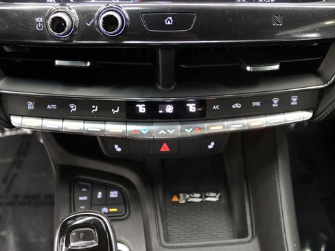 Certified 2021 Cadillac CT5 Luxury w/ Sun And Sound Package image 32