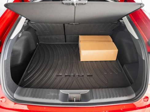 New 2026 Toyota Prius Plug-In Hybrid image 9