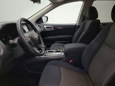 Used 2017 Nissan Pathfinder S image 17