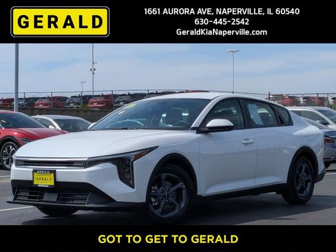 Certified 2025 Kia K4 FWD image 1