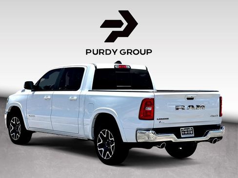Used 2025 RAM 1500 Laramie AWD/4WD image 6