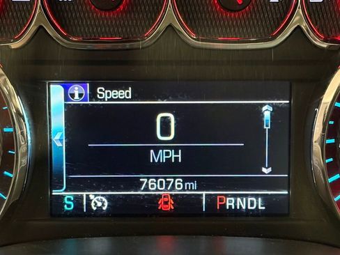 Used 2019 Chevrolet Silverado 1500 LT w/ All Star Edition image 36