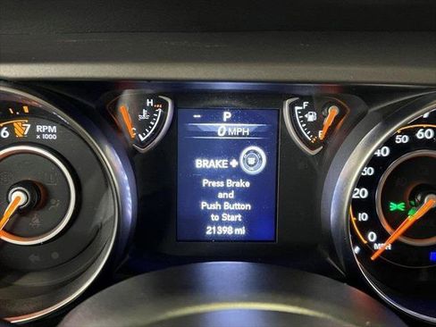 Certified 2023 Jeep Gladiator Sport image 26