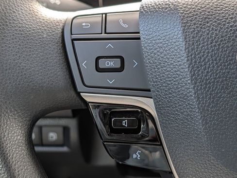 Used 2025 Toyota Camry LE FWD image 20