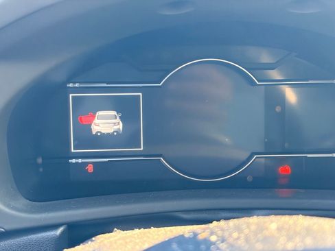 Used 2023 Toyota GR86 w/ ALL Weather Mat Package (TMS) RWD image 8