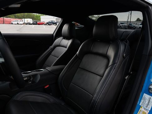 Used 2025 Ford Mustang GT Premium w/ GT Performance Package RWD image 38