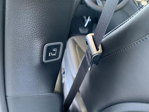 New 2026 Chrysler Pacifica Select w/ S Appearance Package image 46