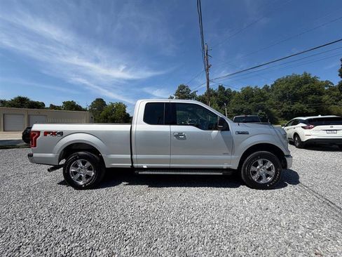Used 2016 Ford F150 XLT w/ Equipment Group 301A Mid AWD/4WD image 8