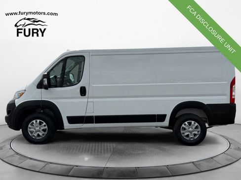 Used 2025 RAM ProMaster 2500 w/ Quick Order Package 22G SLT FWD image 6