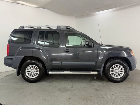 Used 2014 Nissan Xterra S w/ Value Package RWD image 5