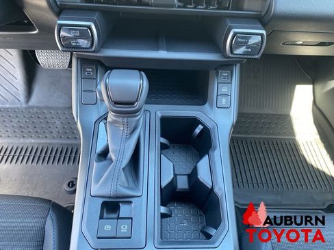 New 2026 Toyota RAV4 SE AWD/4WD image 32