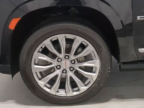 Used 2024 GMC Yukon Denali w/ Max Trailering Package image 27