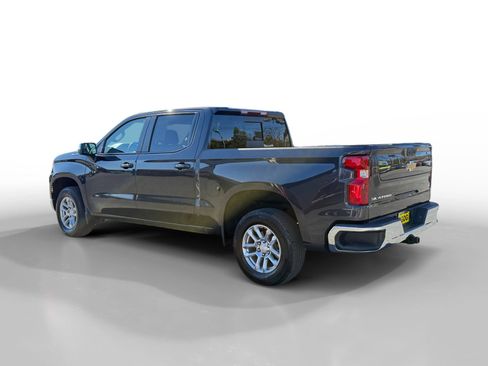 Used 2023 Chevrolet Silverado 1500 LT w/ Convenience Package II image 3