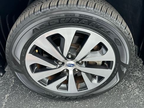 Used 2023 Subaru Outback Premium AWD/4WD image 10