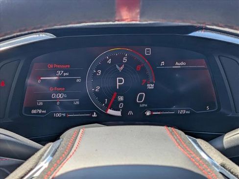 Used 2020 Chevrolet Corvette Stingray Premium Cpe w/ 3LT Preferred Equipment Group image 10