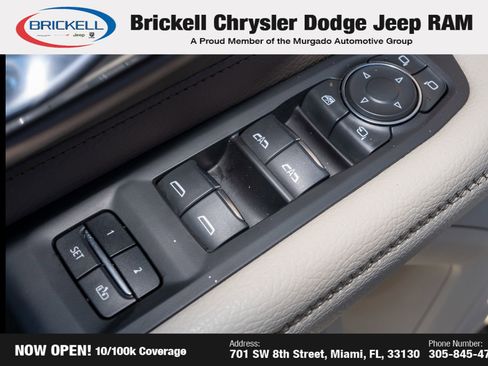 Used 2021 GMC Yukon Denali w/ Denali Premium Package image 25