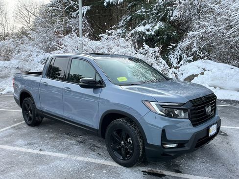 Used 2023 Honda Ridgeline Black Edition image 7