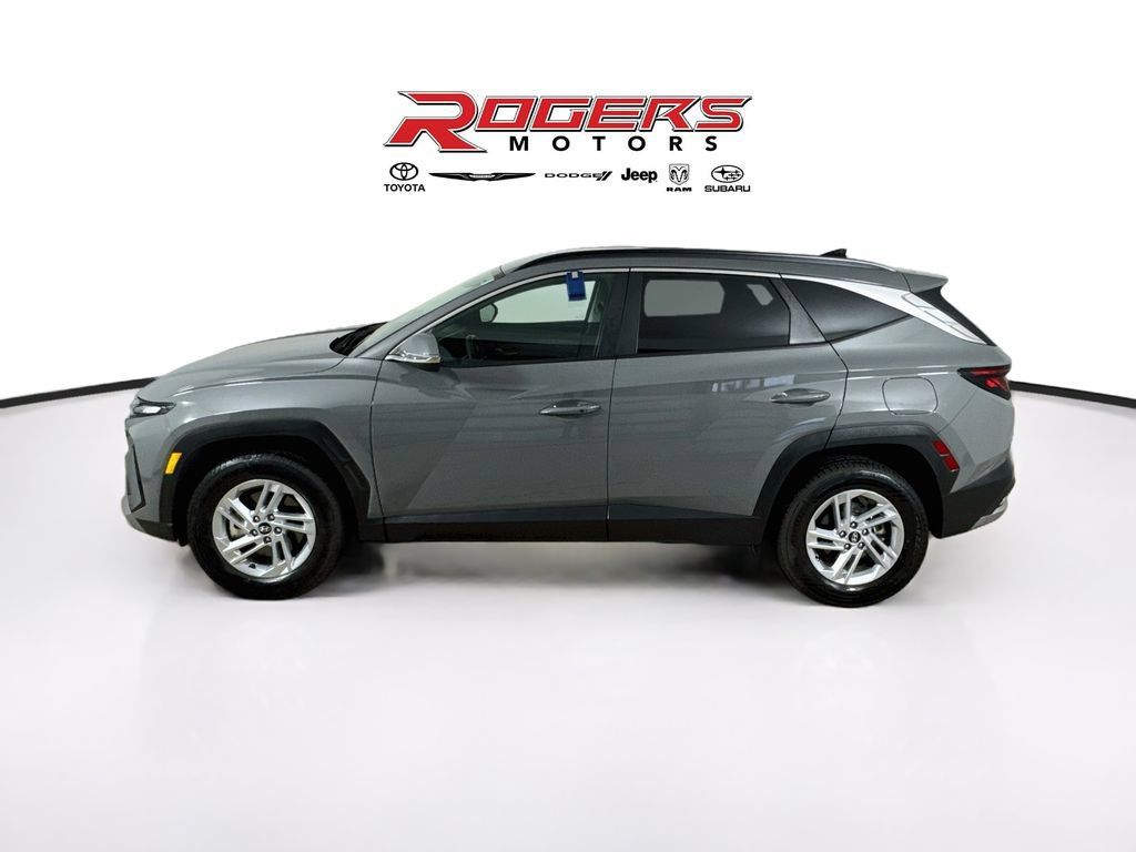 Used 2025 Hyundai Tucson SEL AWD/4WD image 4