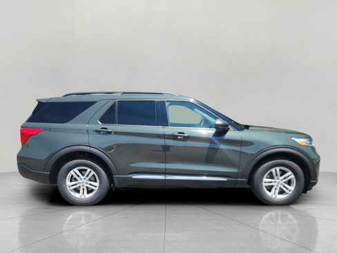 Certified 2024 Ford Explorer XLT w/ Equipment Group 202A AWD/4WD image 5