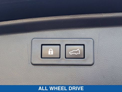Certified 2024 Subaru Outback Premium AWD/4WD image 33