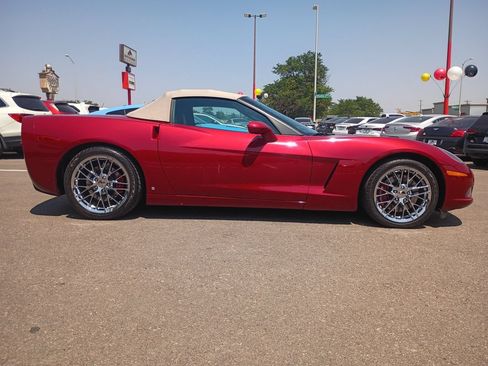 Used 2008 Chevrolet Corvette Convertible w/ Preferred Equipment Group RWD image 8