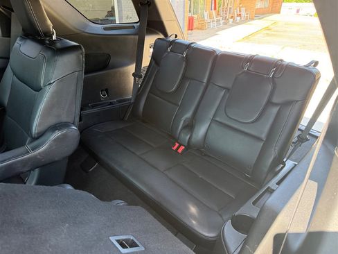 Used 2020 Ford Explorer ST w/ Premium Technology Package AWD/4WD image 6