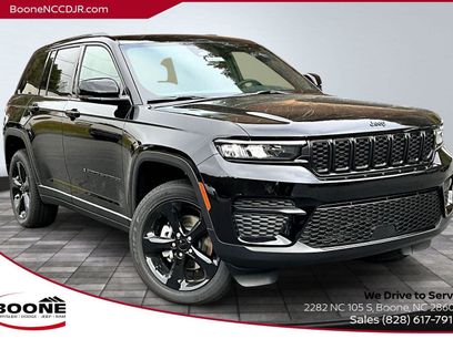 New 2025 Jeep Grand Cherokee Altitude