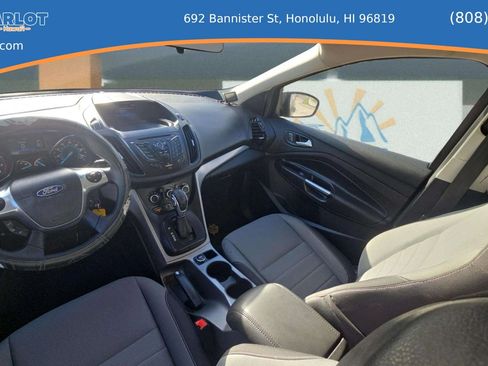 Used 2016 Ford Escape SE FWD image 12