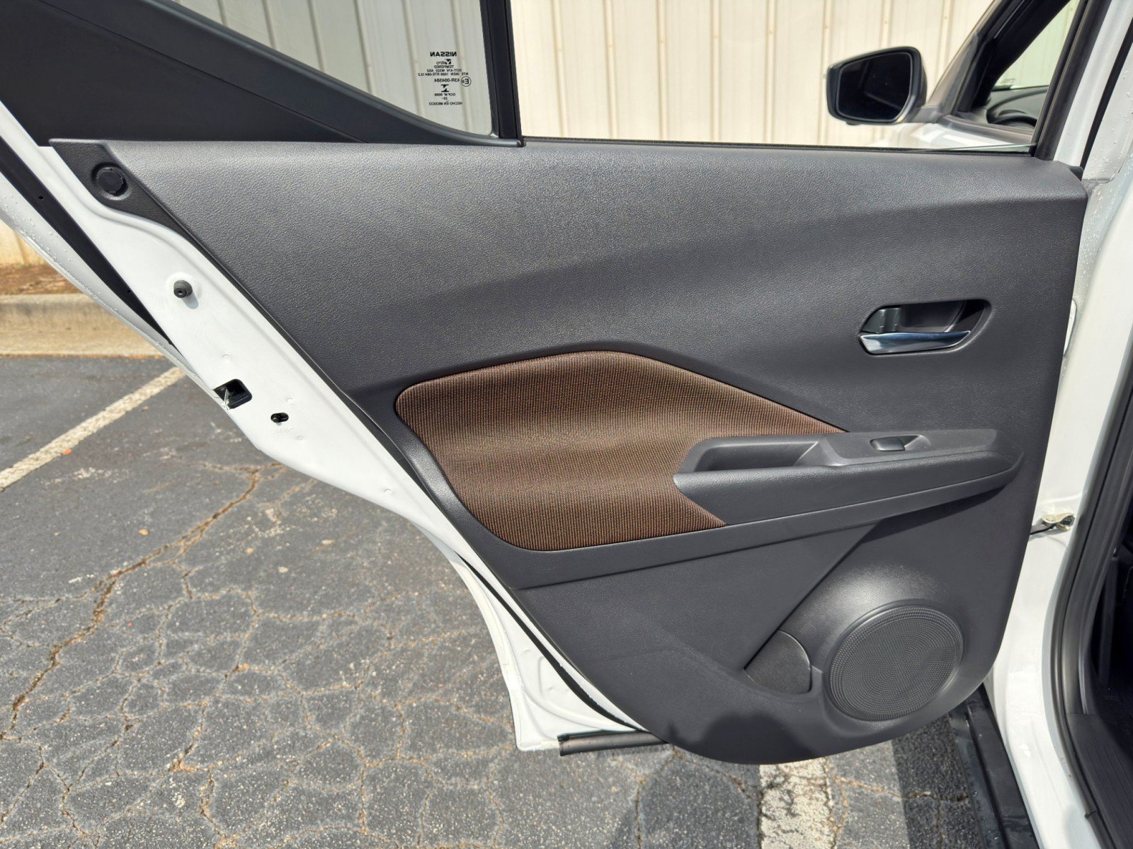 Used 2021 Nissan Kicks SR FWD image 34