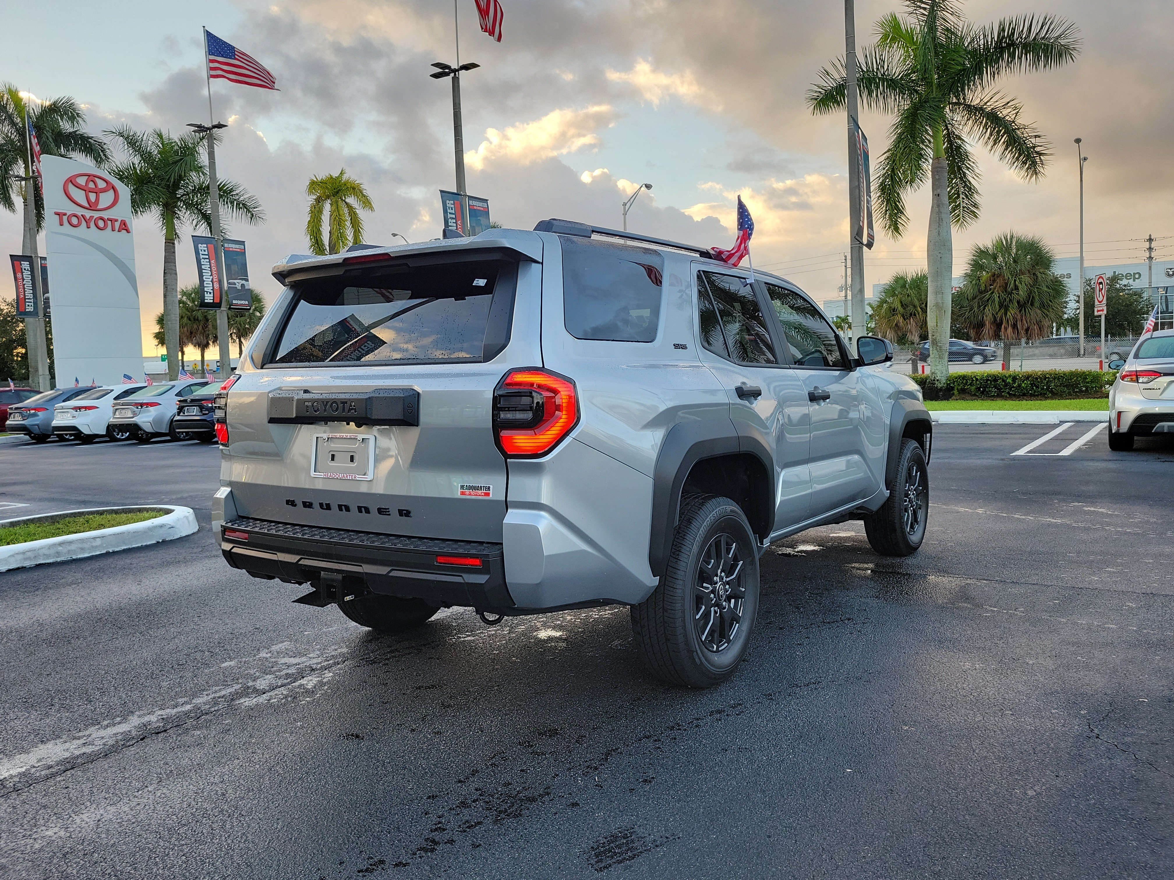 Used 2026 Toyota 4Runner SR5 AWD/4WD image 11
