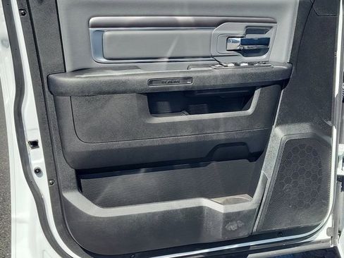 Certified 2023 RAM 1500 Classic SLT w/ Electronics Group image 18