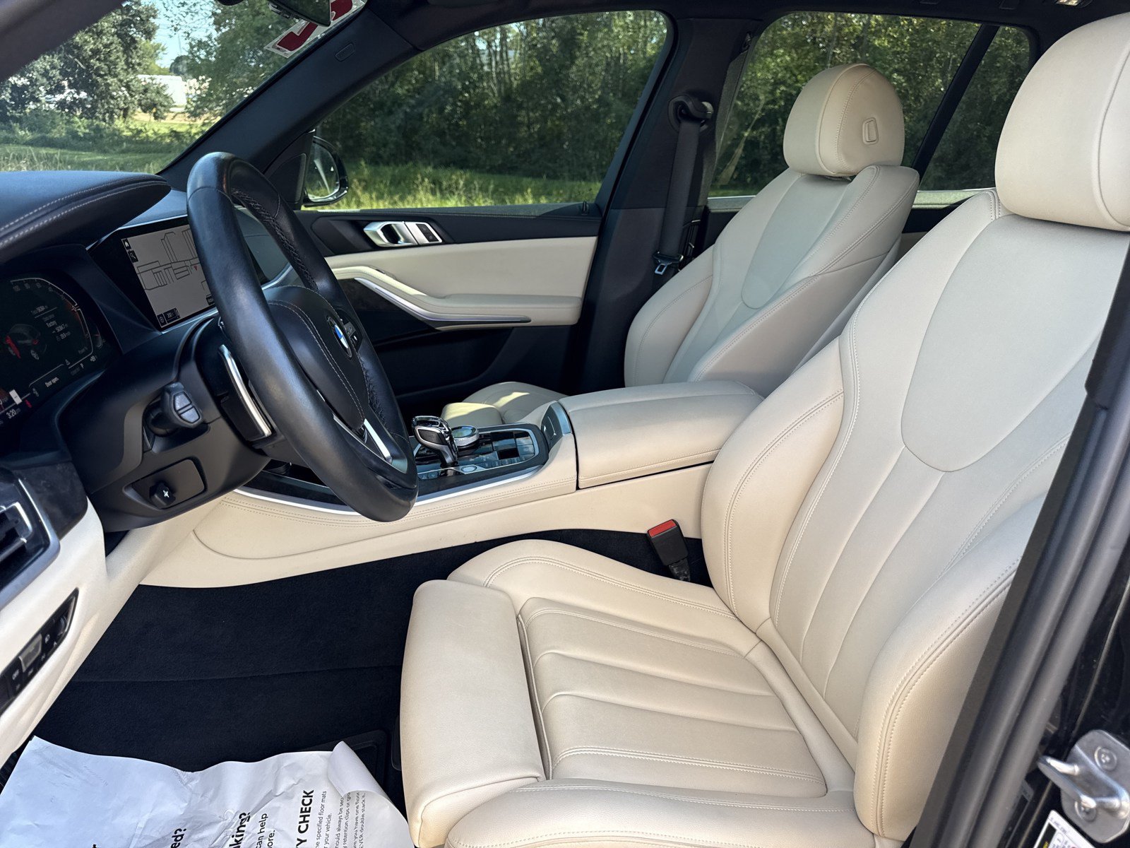 Used 2022 BMW X5 sDrive40i w/ Premium Package RWD image 13