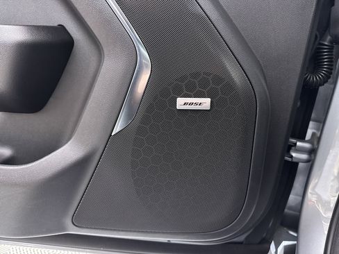 Used 2025 GMC Yukon Elevation w/ LPO, Get Active Package image 31